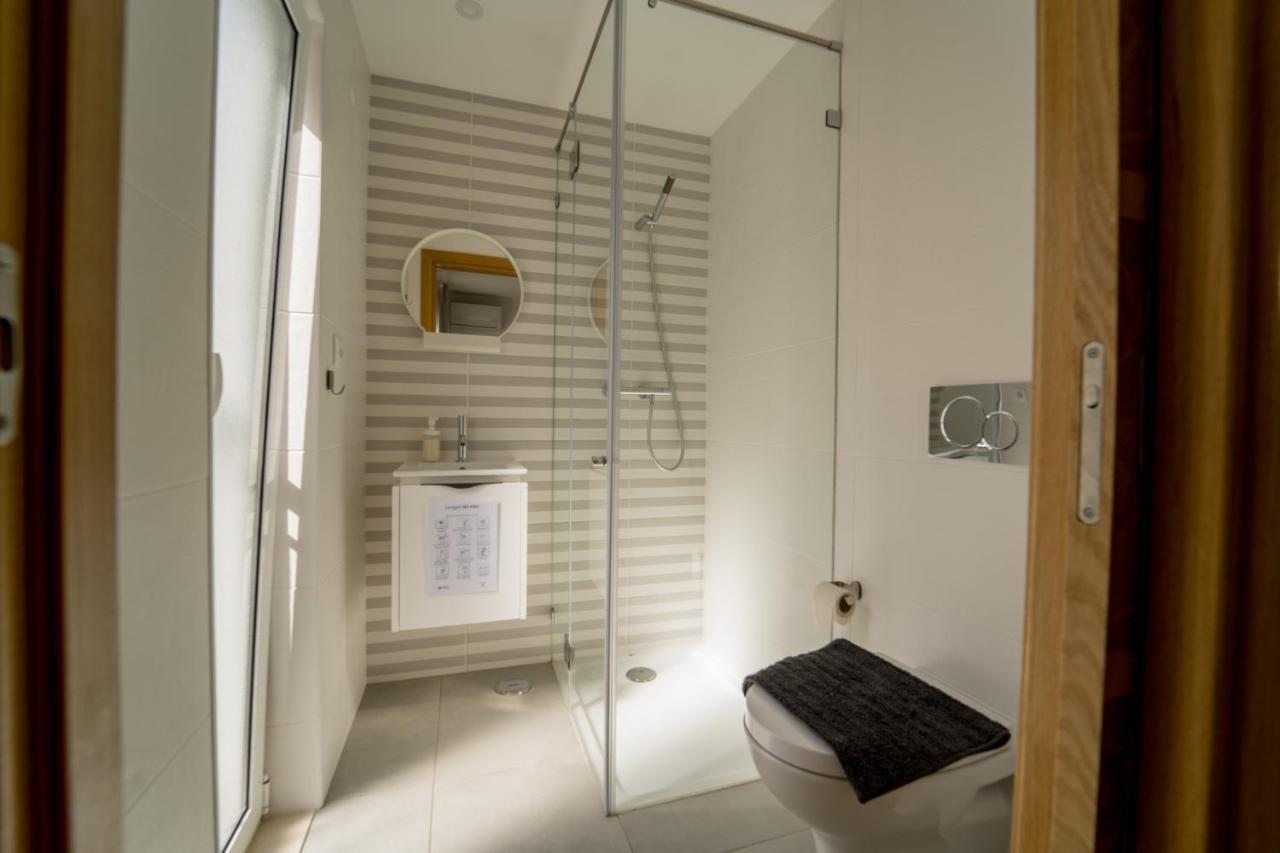 Almas Rooms Lagos Ngoại thất bức ảnh