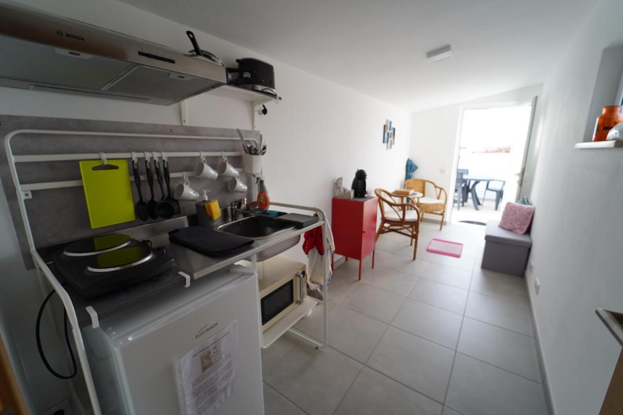 Almas Rooms Lagos Ngoại thất bức ảnh
